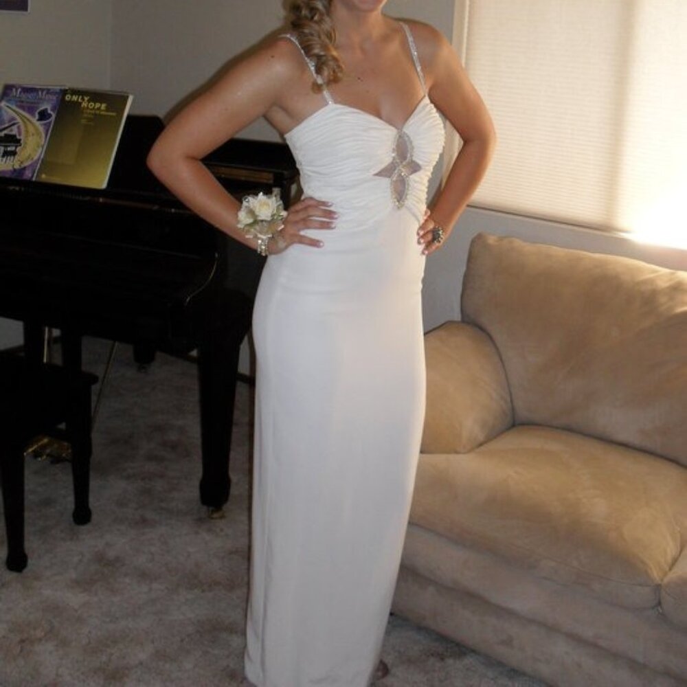 Gilar White Formal Dress  (only worn once)